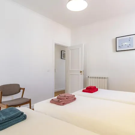 Lv Premier Bica River View *