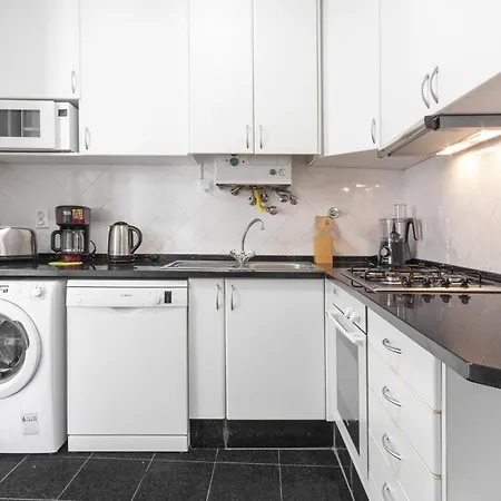 Lv Premier Bica River View Apartment