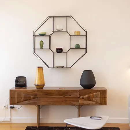 Lv Premier Bica River View Apartment *